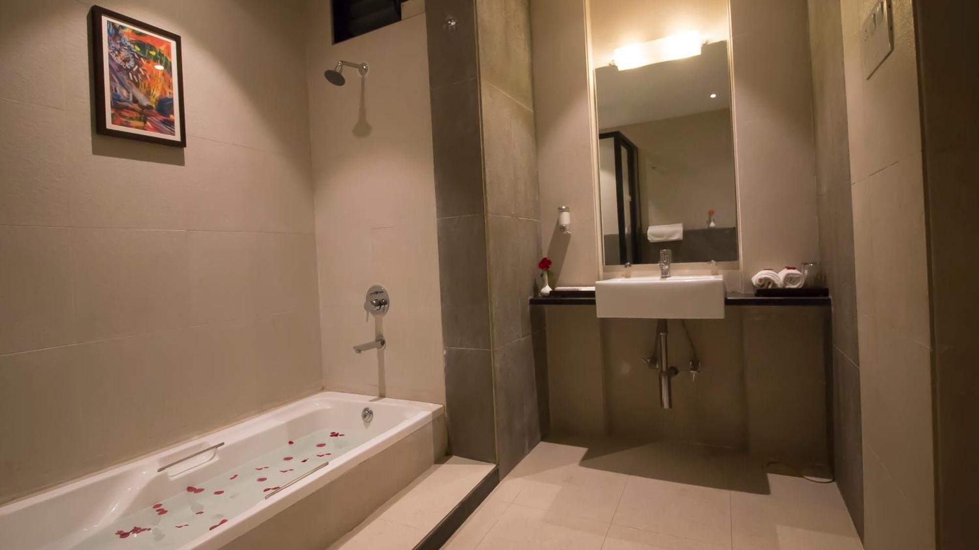 7 Apple Resort Lonavala Eksteriør bilde