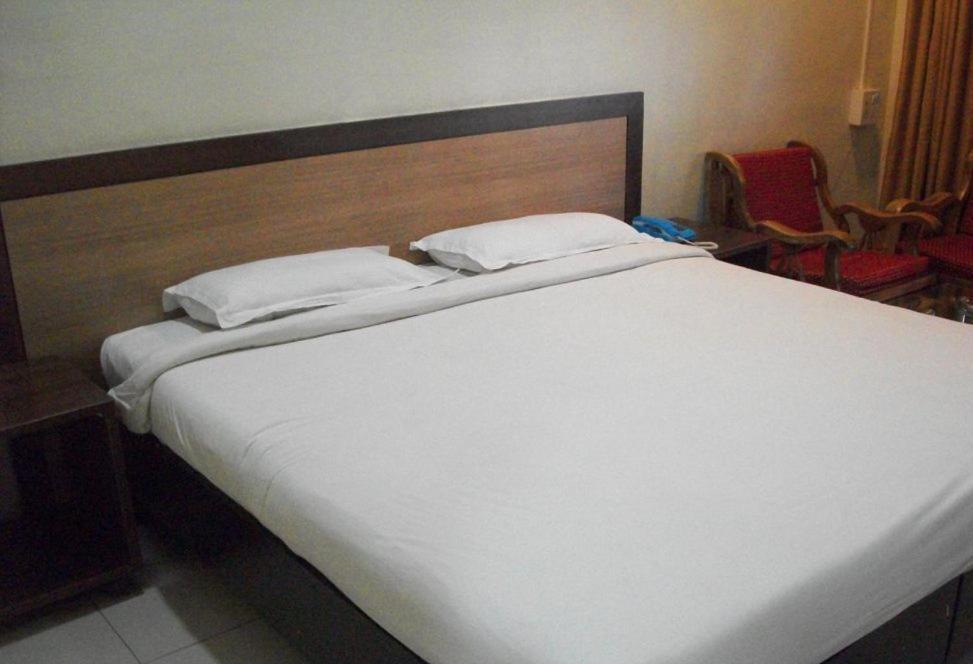 7 Apple Resort Lonavala Rom bilde