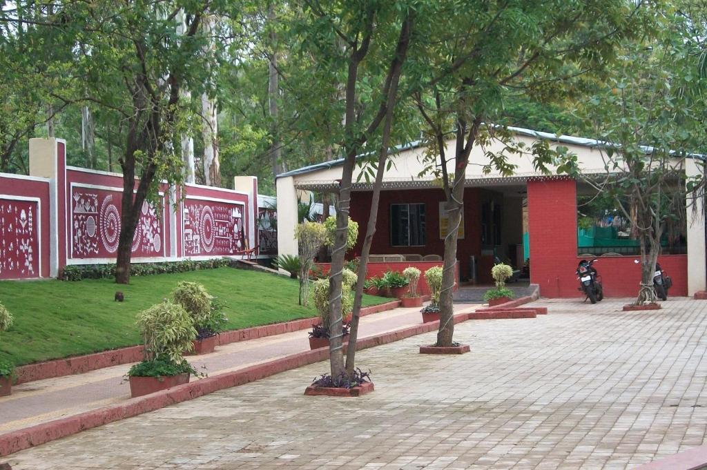 7 Apple Resort Lonavala Eksteriør bilde